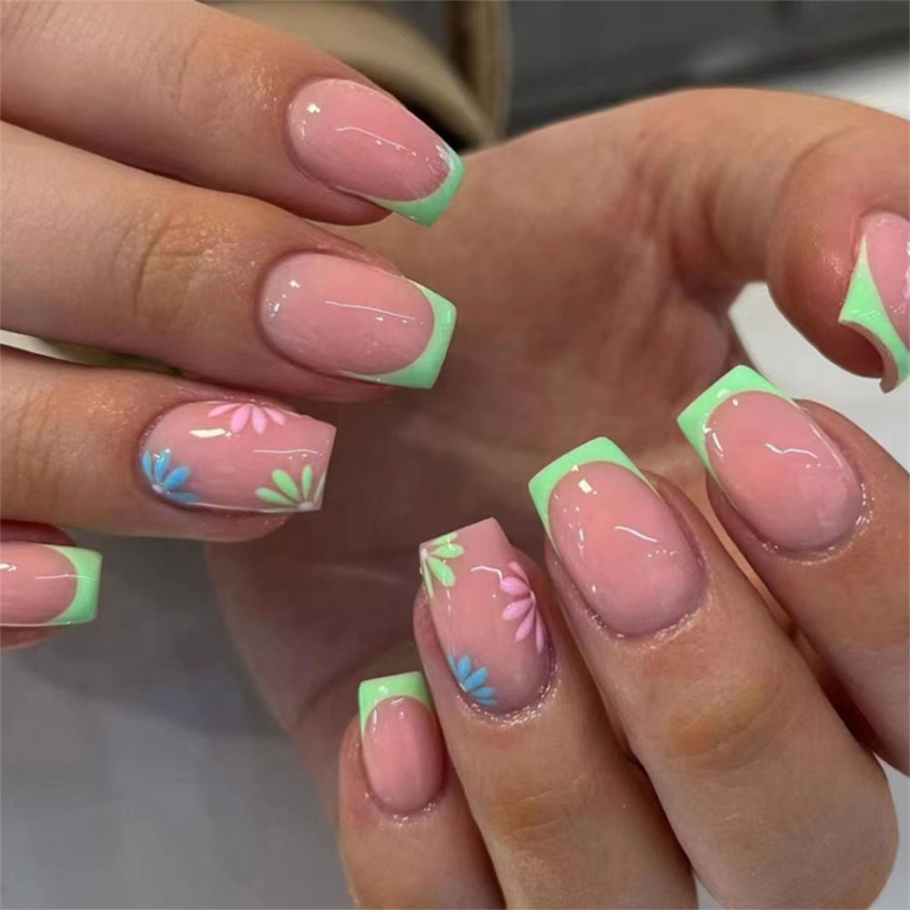 12-picese Neon Mint Daisy  Square French Tip Reusable Press On Nail