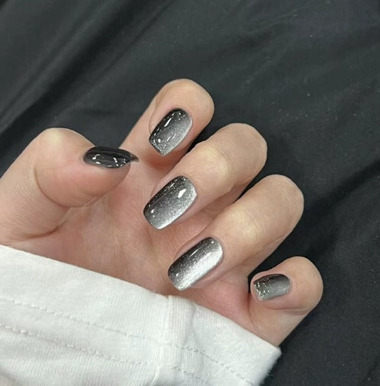 Mystic Midnight Chrome Ombre Cat Eye Nails Reusable Press On Nail