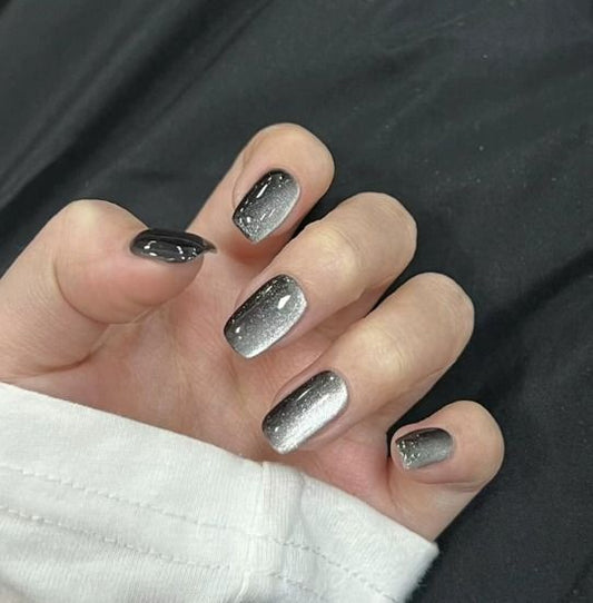 24-Piece Mystic Midnight Chrome Ombre Cat Eye Nails Reusable Press On Nail